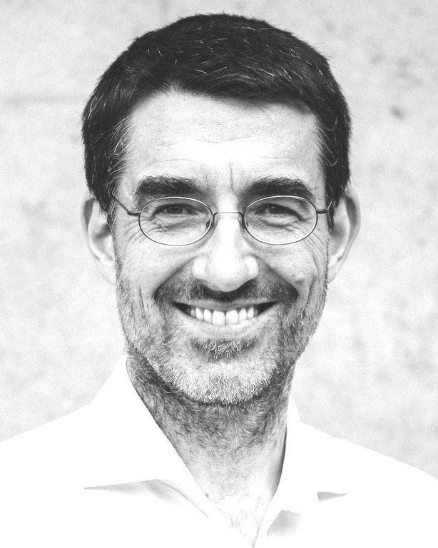 Tilman-zugeschnitten.jpg
