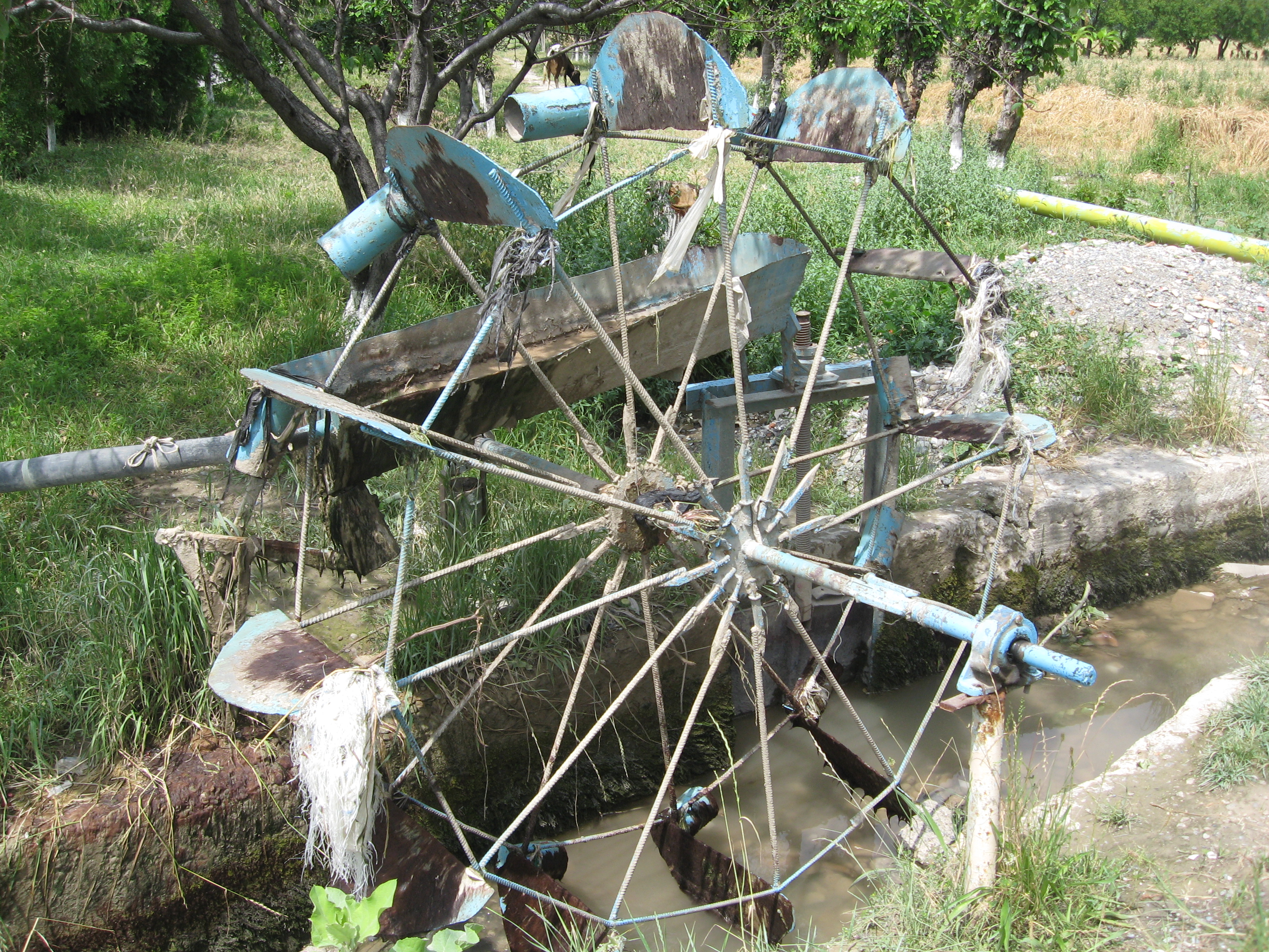 Irrigation water lifting using traditional method in Central Asia