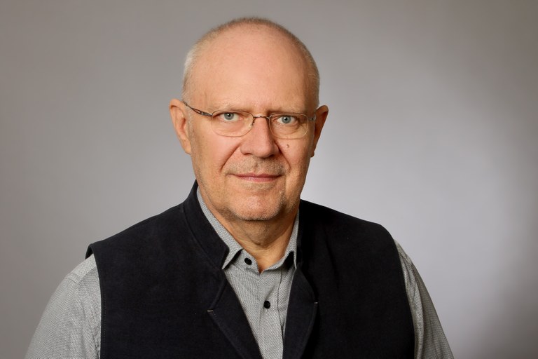 Prof Dr Ulrich Zeller.jpg