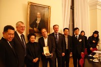 Thailändische Wissenschaftsministerin besucht das Thaer-Institut
