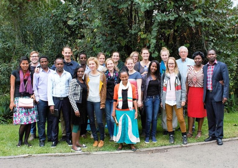 Group photo of staff and students at the ILRI campus, Addis Ababa