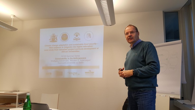 Prof. Bokelmann presenting at the WINS Seminar Prof. Bokelmann presenting at the WINS Seminar